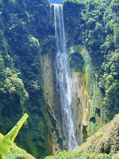 通灵大峡谷（通灵大峡谷风景区玩多久）