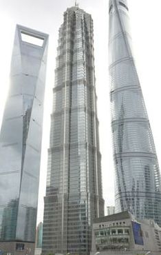 上海最高的楼叫什么（上海最高的楼叫什么名字?200层）