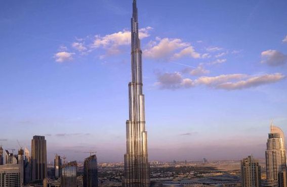 世界最高的塔（世界最高的塔是哪一座埃菲尔铁塔多伦多塔迪拜塔）