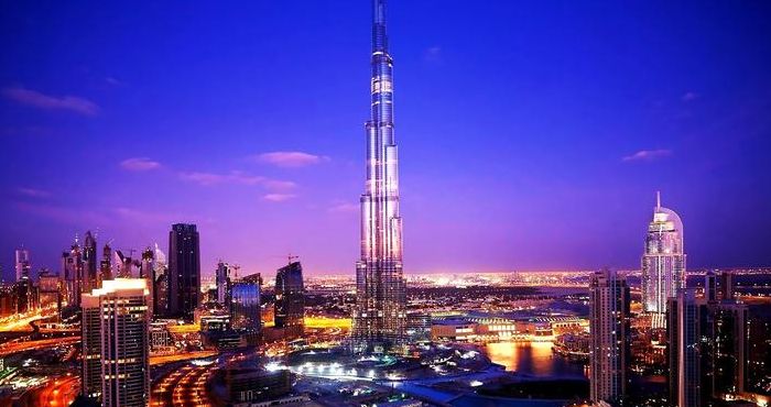 世界最高的塔（世界最高的塔是哪一座埃菲尔铁塔多伦多塔迪拜塔）